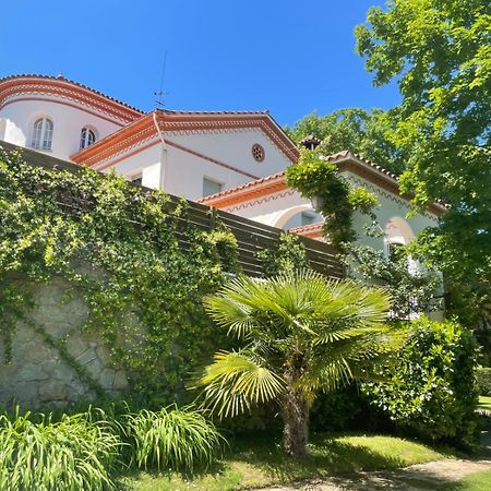 Espectacular Casa Chateau En El Centro De Olot Exteriér fotografie