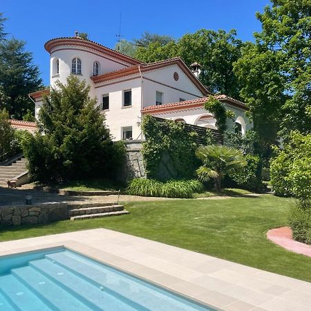 Espectacular Casa Chateau En El Centro De Olot Exteriér fotografie