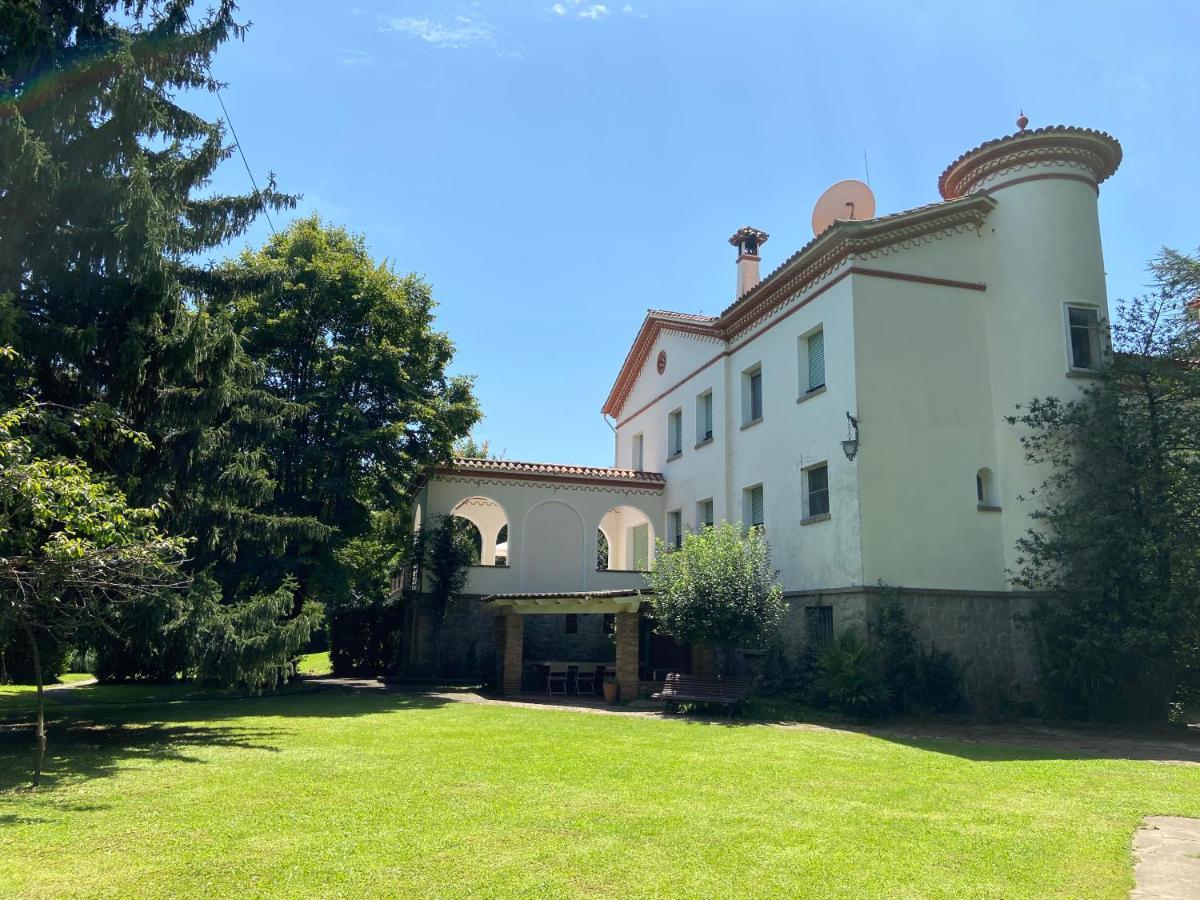 Espectacular Casa Chateau En El Centro De Olot Exteriér fotografie